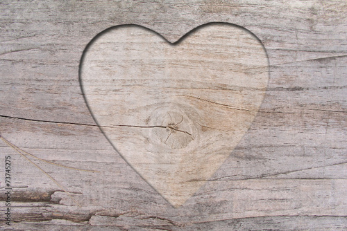 Herz aus Holz