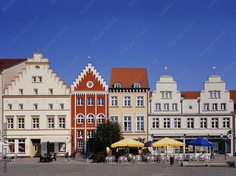 Bürgerhäuser am Marktplatz und Marienkirche, Greifswald