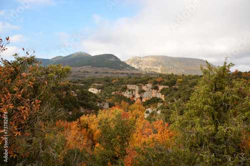 cañon del rio ebro en otoño