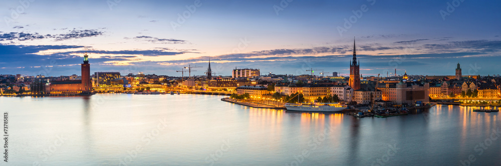 Obraz premium Scenic summer night panorama of Stockholm, Sweden