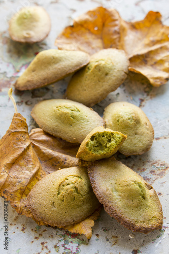 Madeleines au thé vert photo