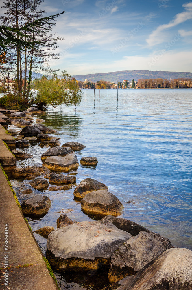 Fototapeta premium Lac d'Annecy rive Ouest