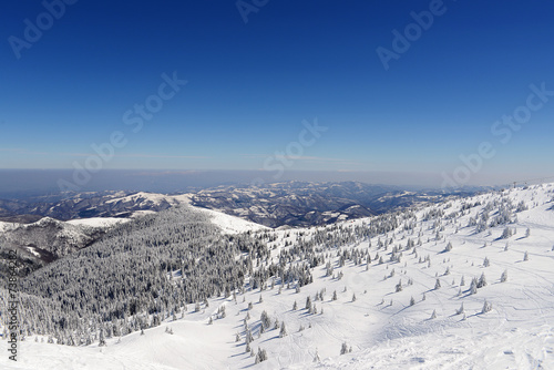 Fototapeta Naklejka Na Ścianę i Meble -  Panorama overlooking the mountain system