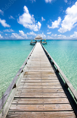 Long pier in the day time, Indian ocean © Karramba Production