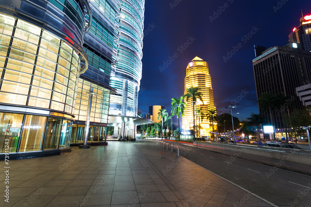 Fototapeta premium night cityscape and buildings in kuala lumpur,Malaysia