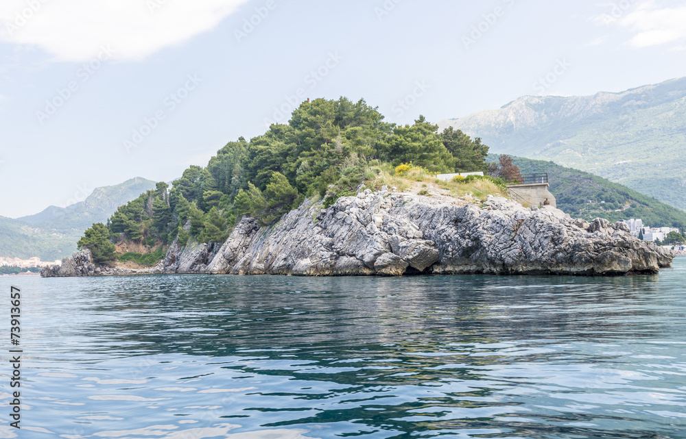 Naklejka premium Stony shore of the Adriatic Sea