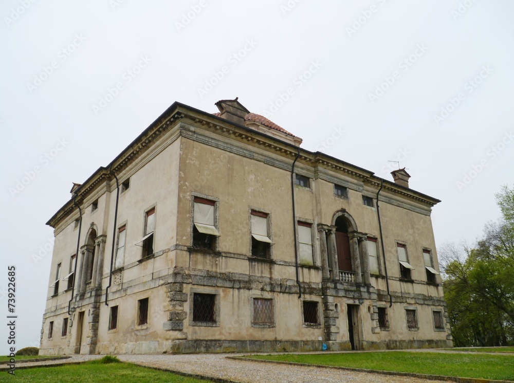 La Rocca Pisana villa in Lonigo in Italy La Rocca Pisana villa in Lonigo in Italy