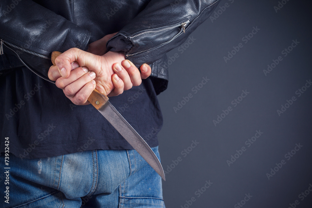 man hands with knife