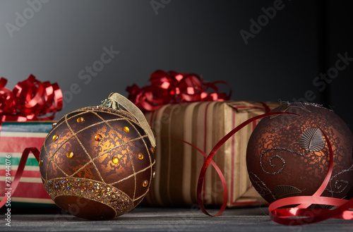 Obraz na płótnie Christmas decoration on wooden table w salonie