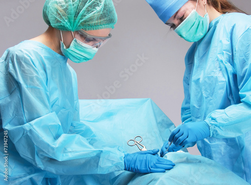 Operating a patient