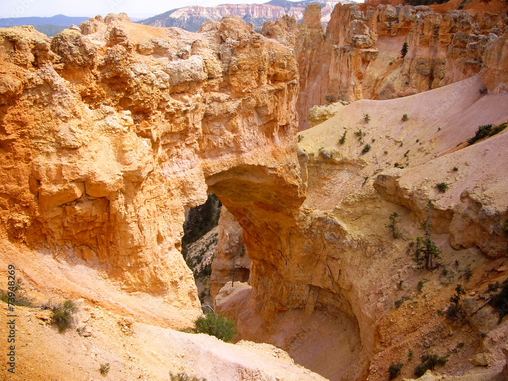 Rock Arch in Bryce Canyon