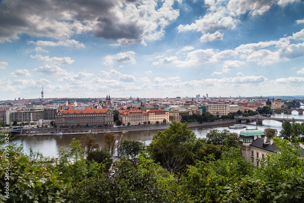 Fototapeta premium Bridges and rooftops of Prague