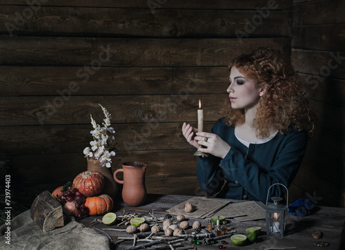 Fotografia Witch preparing potion