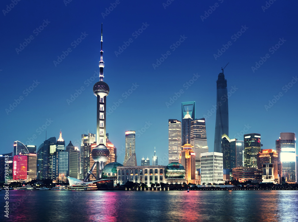 Fototapeta premium Szanghaj nocą, Chiny