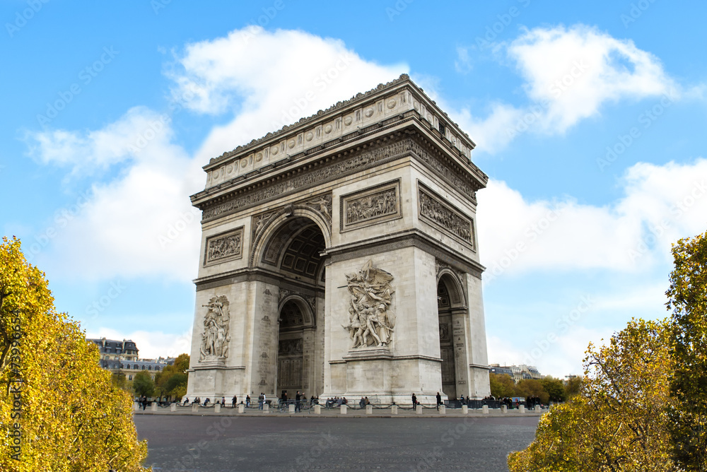Fototapeta premium Arch of Triumph in Paris