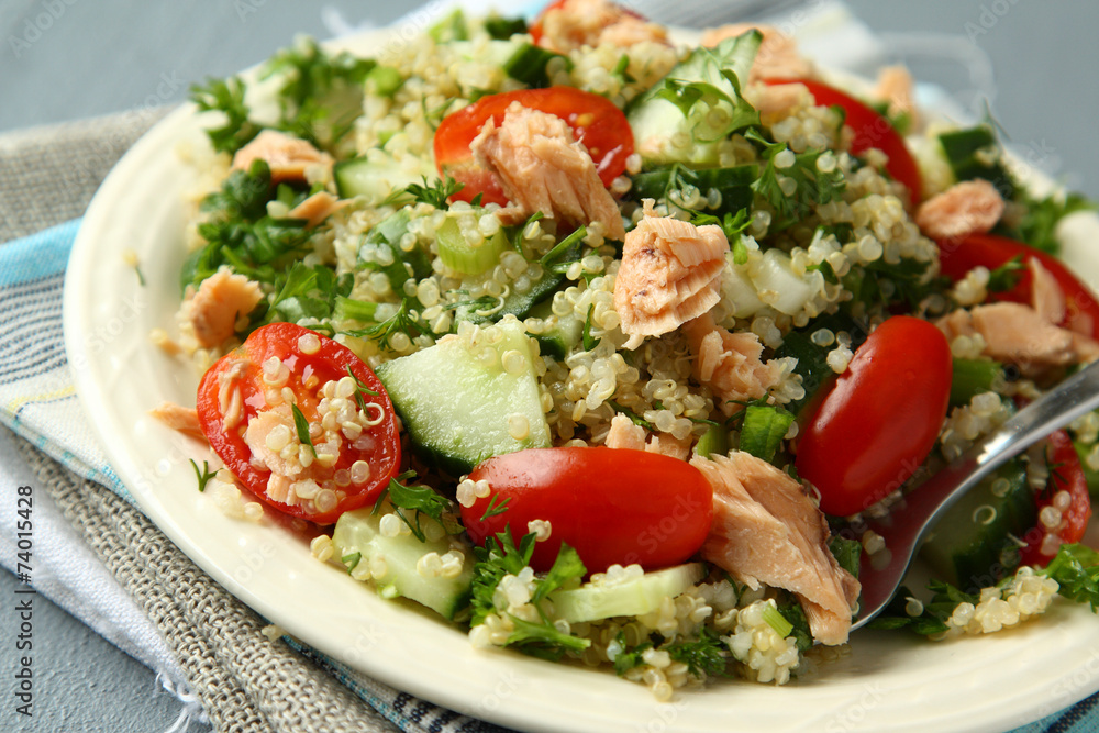 Tabbouleh salad with quinoa and salmon Tabbouleh salad with quinoa and salmon