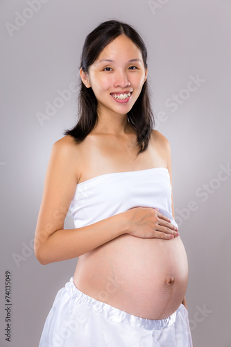 Asian Pregnancy woman portrait