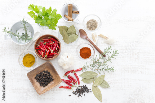 Fototapeta Naklejka Na Ścianę i Meble -  スパイス　香辛料　ハーブ