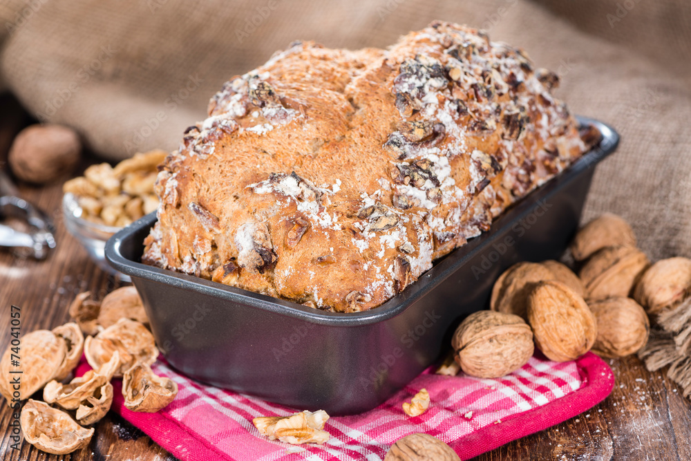 Fototapeta premium Walnut Bread