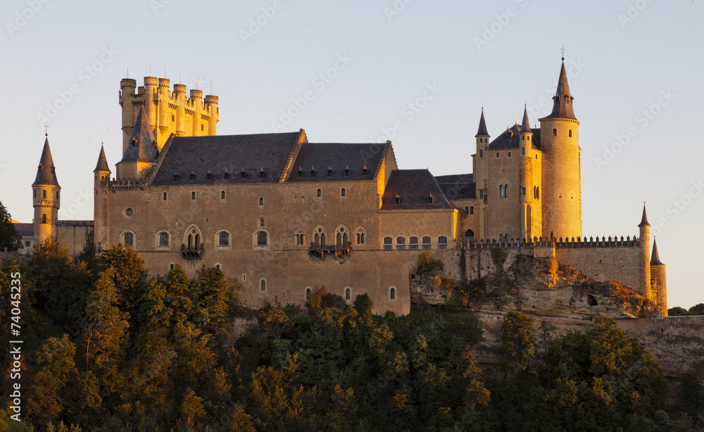 Atardecer en el Alcazar de Segovia.