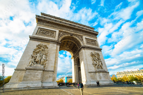 Arch of Triumph in Paris © KikoStock