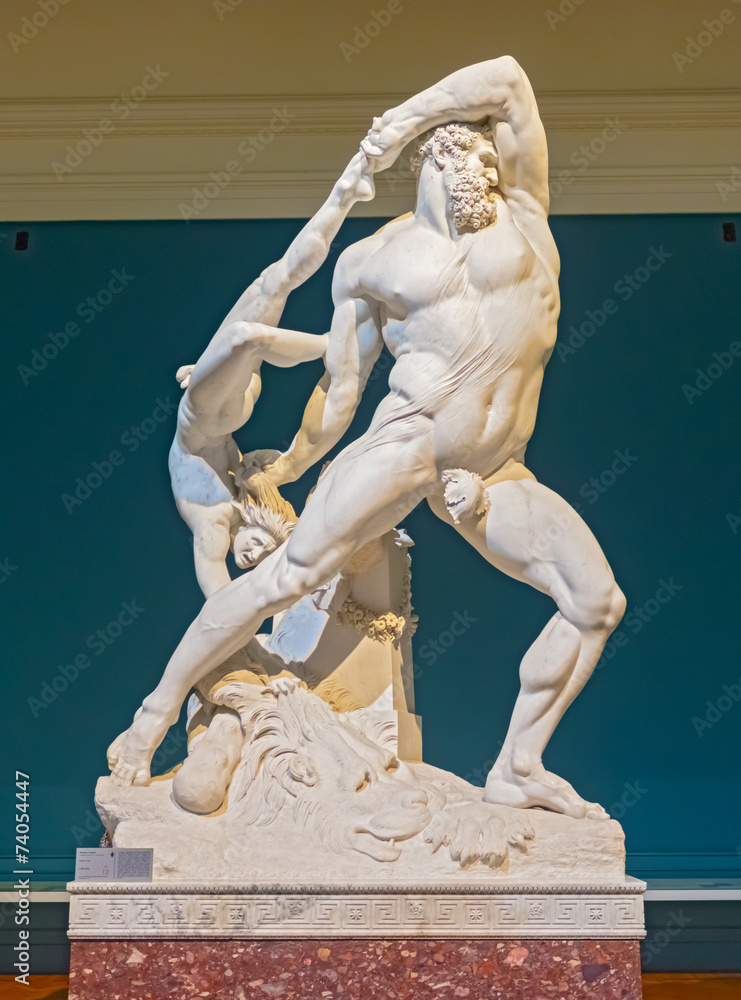 Obraz premium Sculpture Ercole e Lica bu Antonio Canova