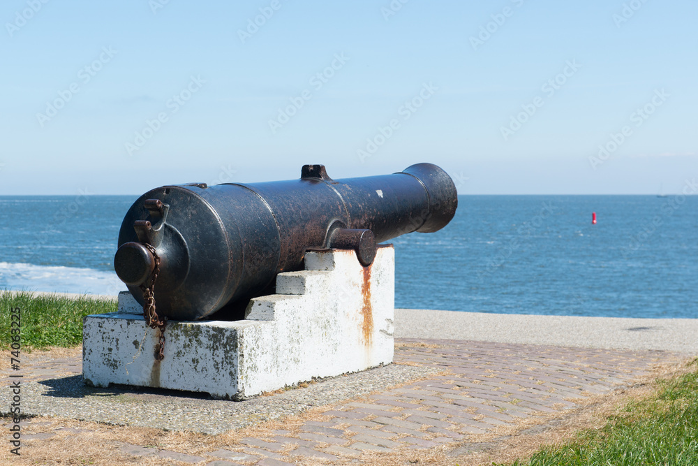 Cannon at sea