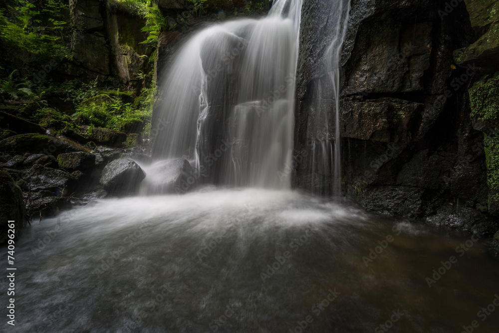 Obraz premium Waterfall Lumsdale Falls