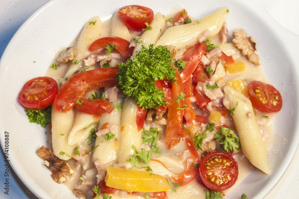 Pepper and ham pasta Pepper and ham pasta