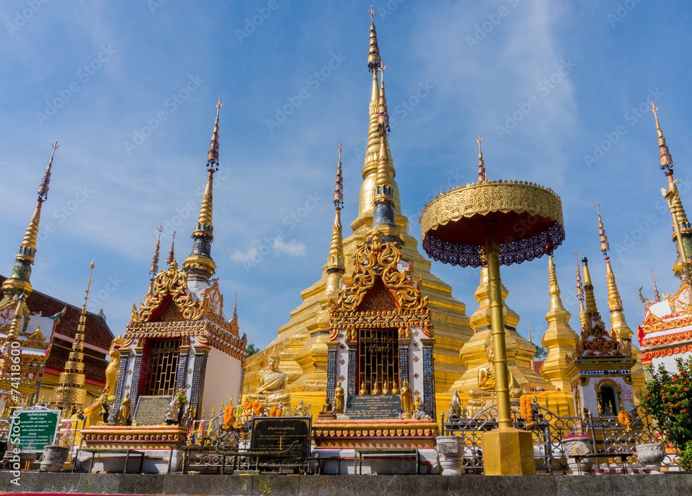 Fototapeta premium wat praboromtat bantak Temple