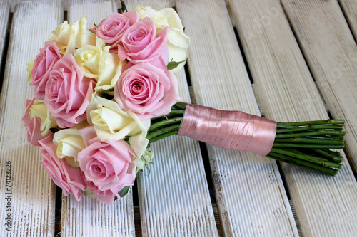 Wedding bouquet of fresh bridal flowers on white © Patrycja