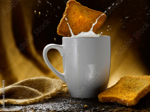 latte e fette biscottate photo