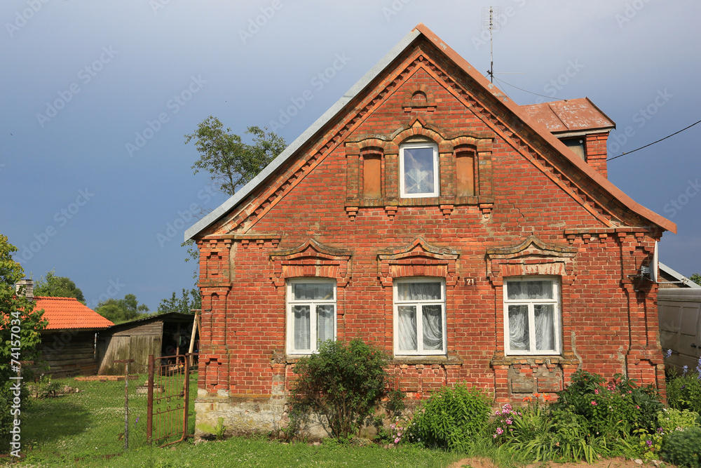 Ziegelsteinhaus im Baltikum Ziegelsteinhaus im Baltikum