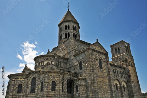 La Chiesa di Saint-Nectaire  Alvernia - Francia