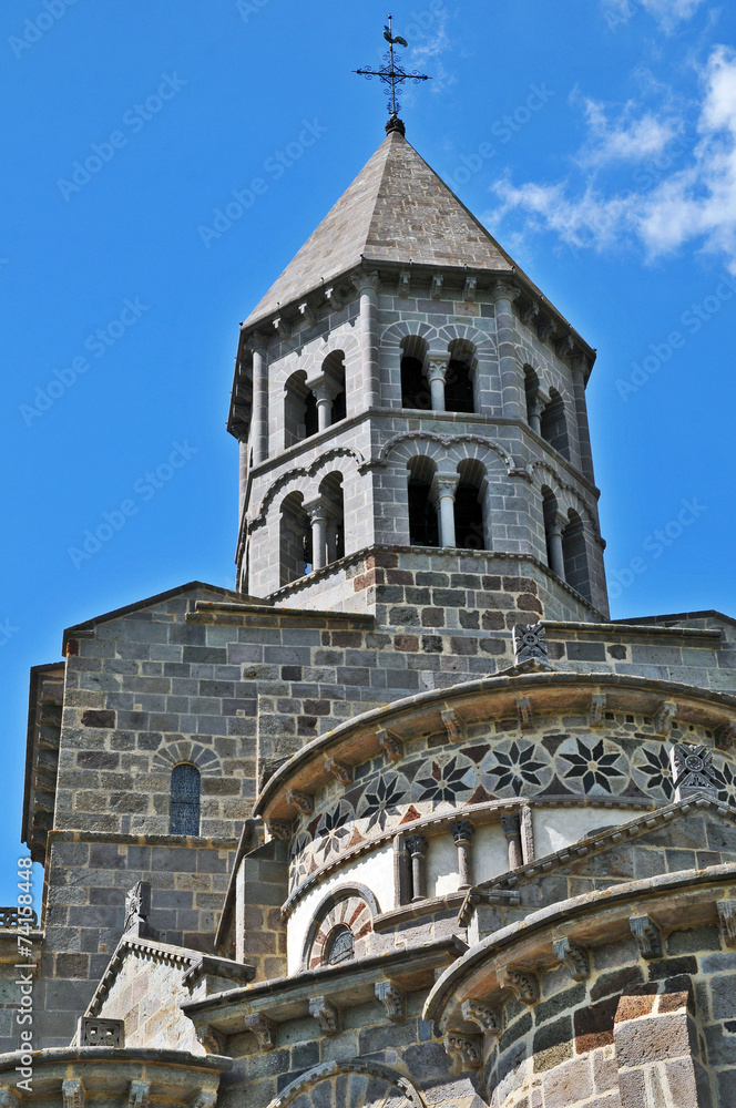 La Chiesa di Saint-Nectaire, Alvernia - Francia La Chiesa di Saint-Nectaire, Alvernia - Francia