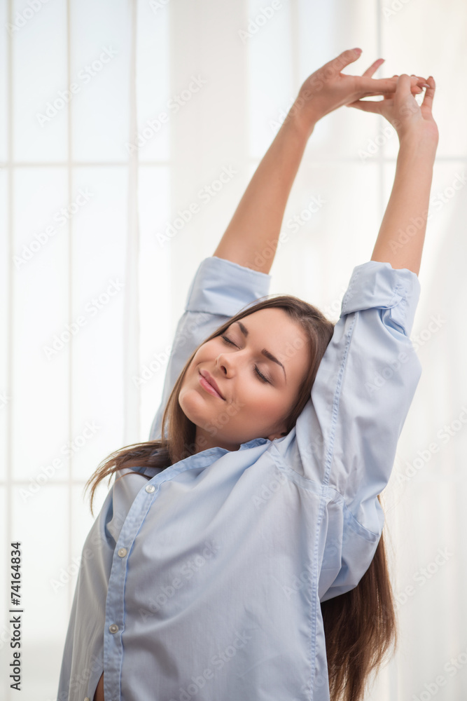 Nice girl in the morning Nice girl in the morning