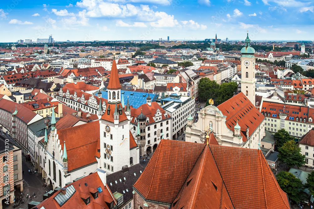 Obraz premium Panoramic cityscape in Munich, Bavaria, Germany