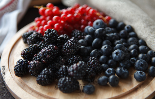 berryes on a desk photo