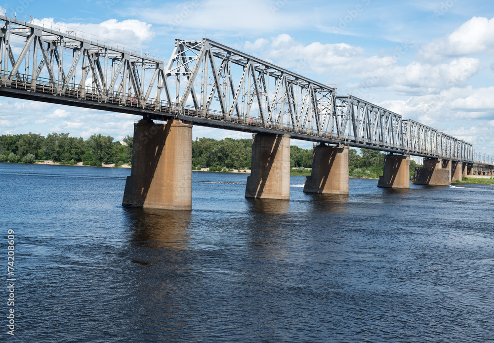 Petrivskiy railroad bridge in Kyiv (Ukraine) across the Dnieper Petrivskiy railroad bridge in Kyiv (Ukraine) across the Dnieper