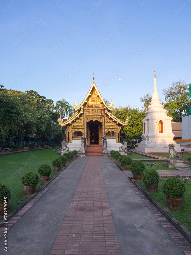 Lai Kam Pavilion is unique architect of Northern Thai art style