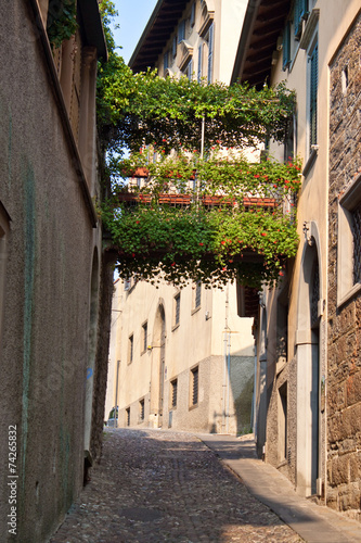 Fototapeta Naklejka Na Ścianę i Meble -  Old Town in Bergamo