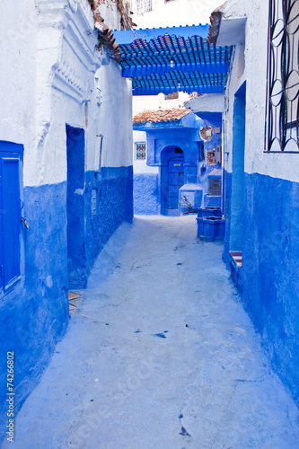Street in the blue city of Chefchaouen © Matyas Rehak