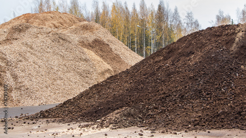 Biomass peat and woodchips