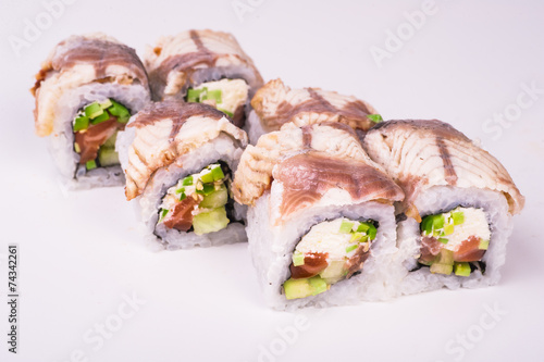eel sushi roll