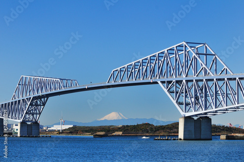 東京ゲートブリッジと富士山 © dreamnikon