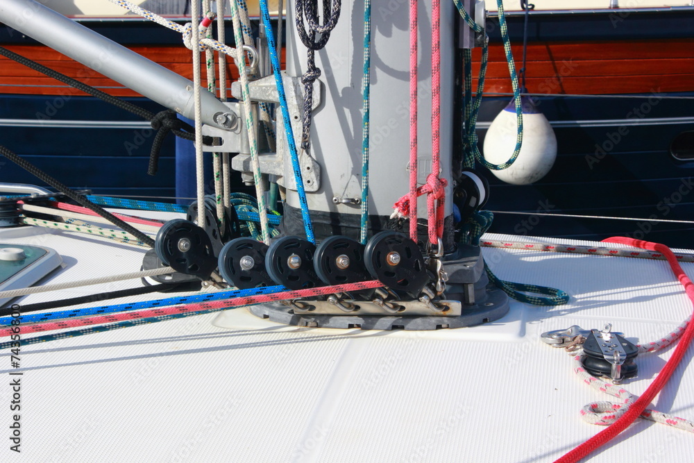 Fototapeta premium sailing boat ropes, pulleys, mast and deck tidy
