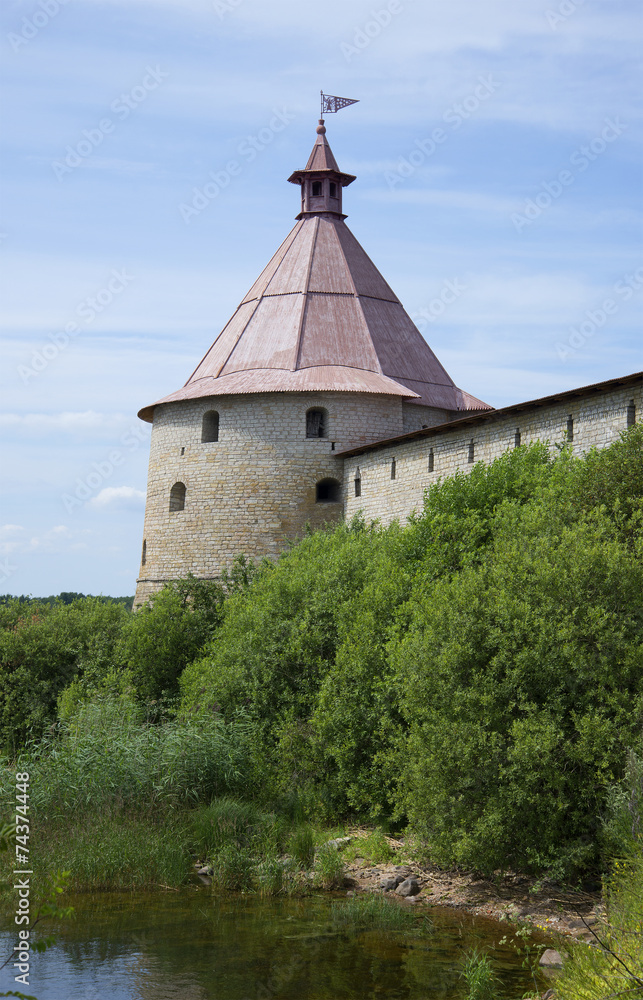 Башня Головина летним днем. Крепость Орешек