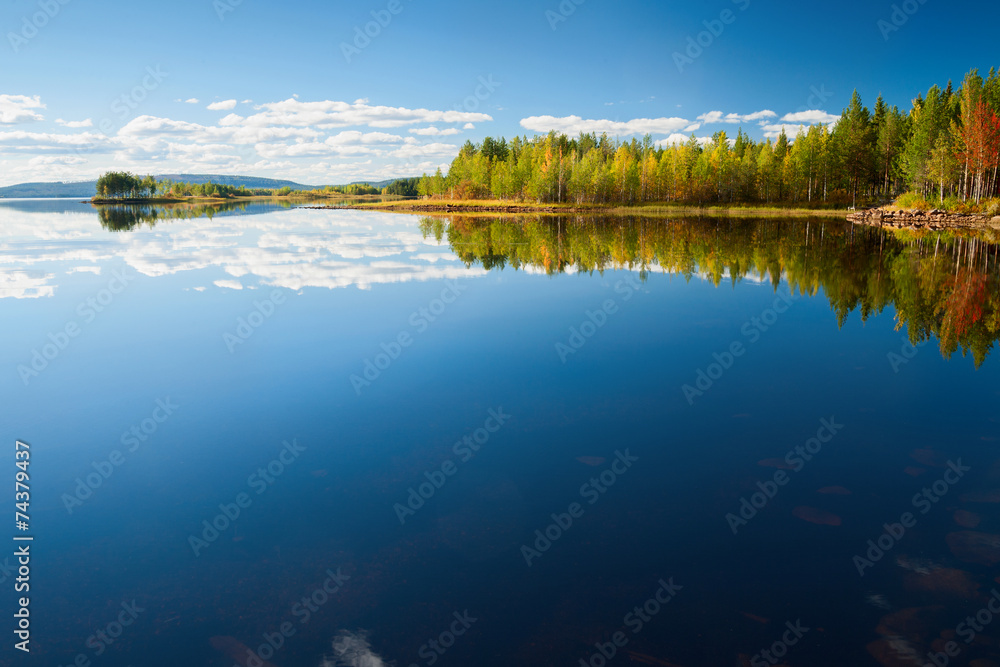 Fototapeta premium Herbststimmung in Finnland