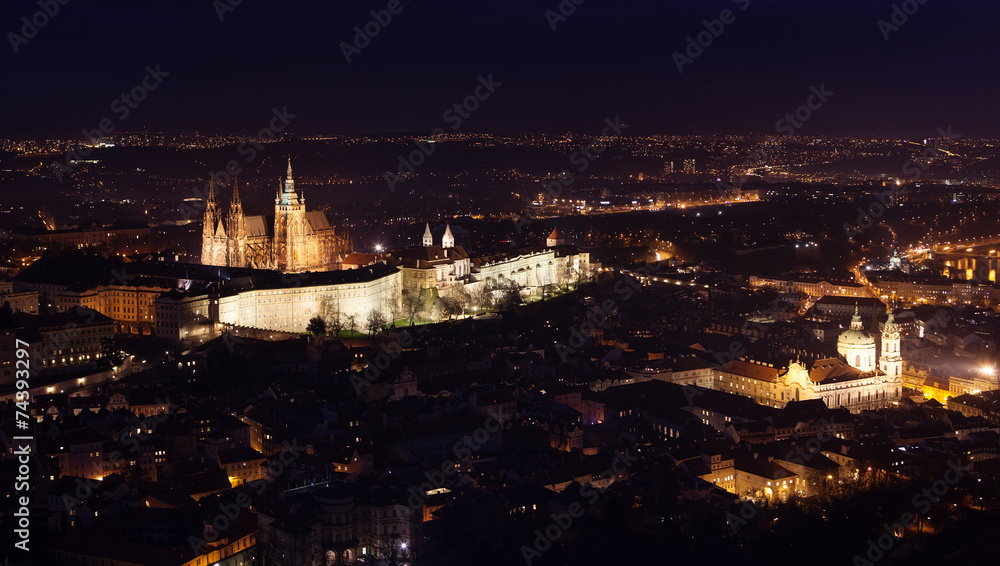 St Vitus Cathedral in Prague lit up at night.