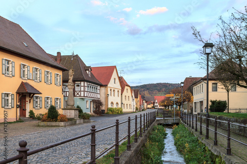 Kleukheim Village